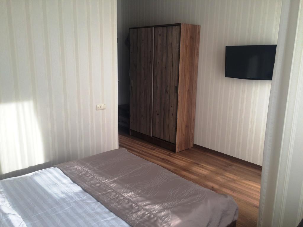 Hotel Gureli Tbilisi Quarto foto