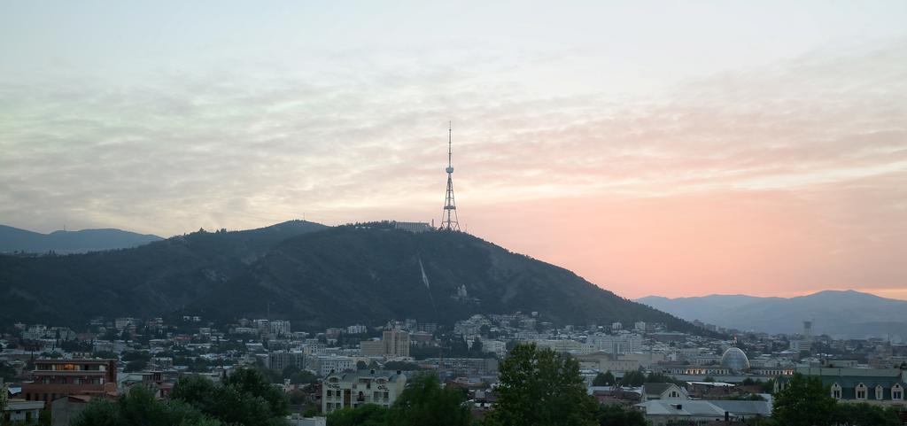 Hotel Gureli Tbilisi Exterior foto